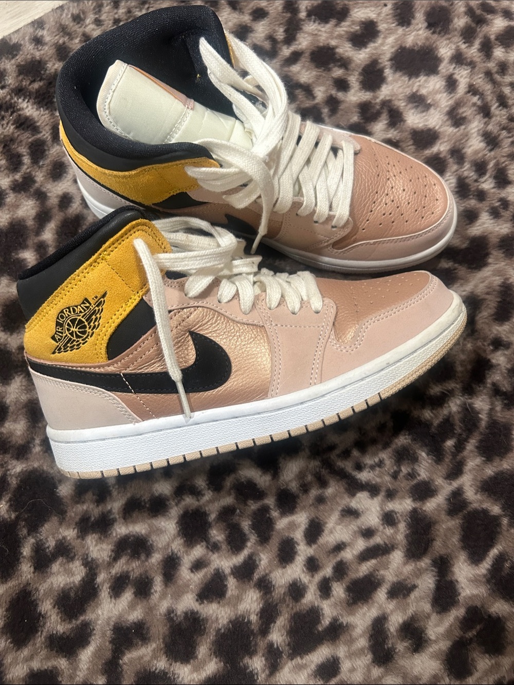 Nike Men’s High-Top Sneakers in Beige, Black & Yellow